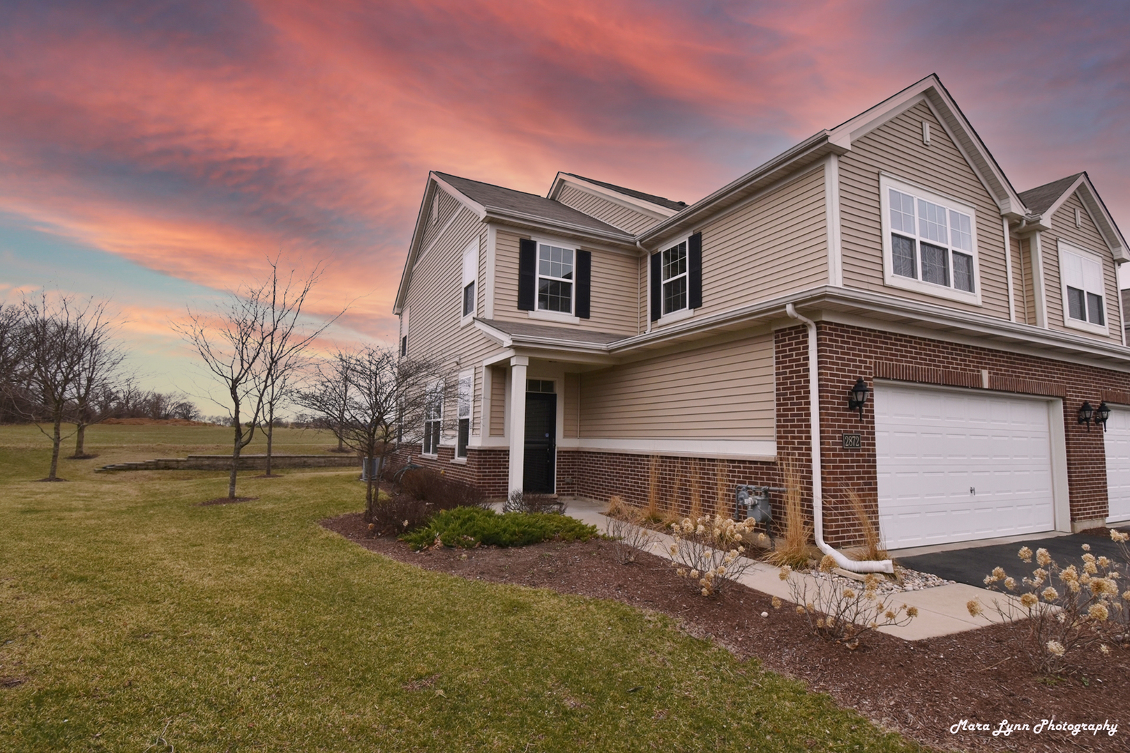 2872 Church Road Aurora, IL 60502 - Photo 38 of 38 a front view of house with yard
