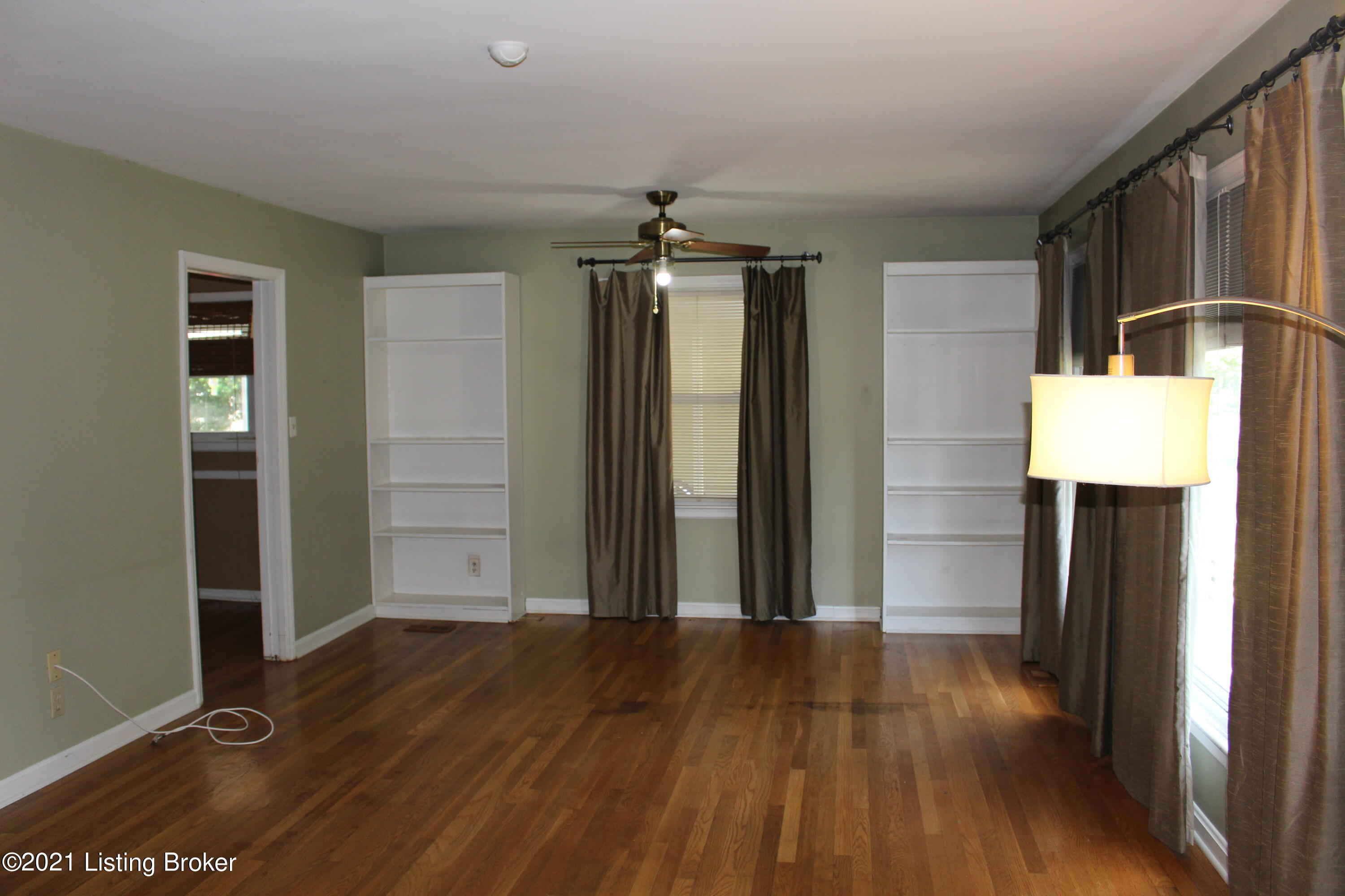 3018 Talisman Road Louisville, KY 40220 - Photo 3 of 20 Living Room From Frt. Door