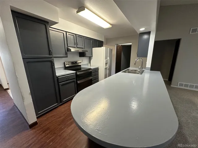 $479,000 | 2084 South Rifle Street, Aurora, CO 80013