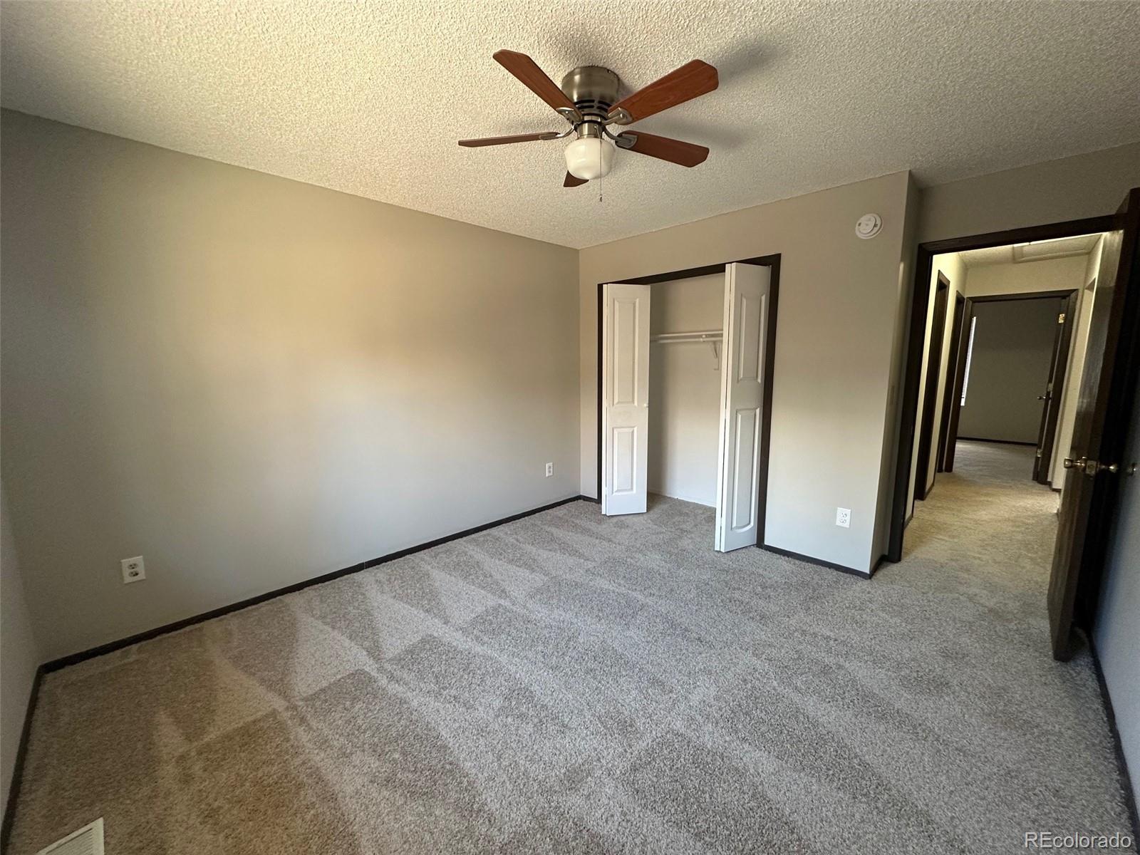 2084 South Rifle Street Aurora, CO 80013 - Photo 10 of 23