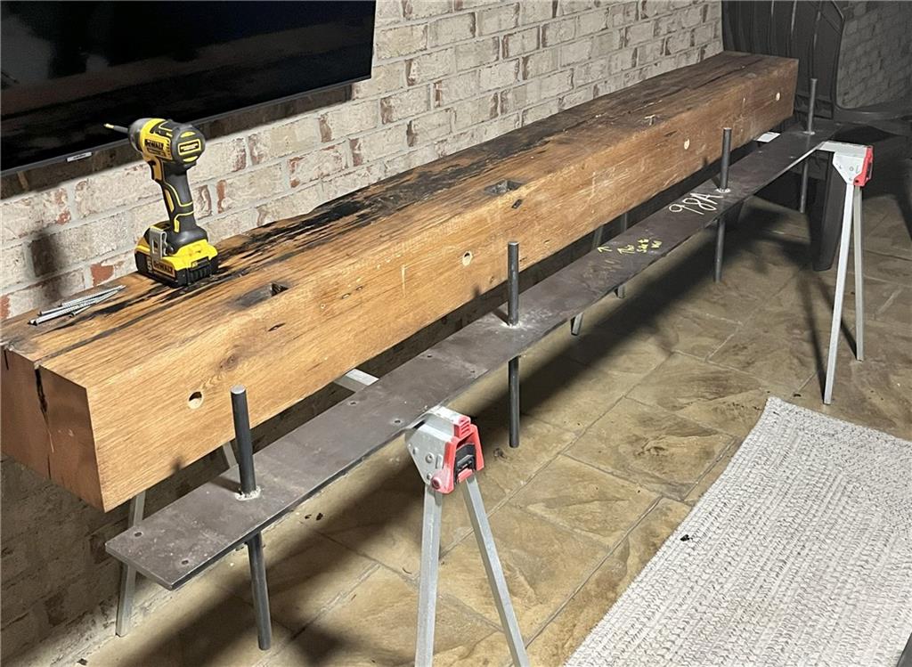 532 Eldersville Road Burgettstown, PA 15021 - Photo 13 of 14 a close view of sliding door