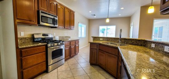 1225 West Willow Avenue Ridgecrest, CA 93555 - Photo 5 of 17 Gallery Image 5