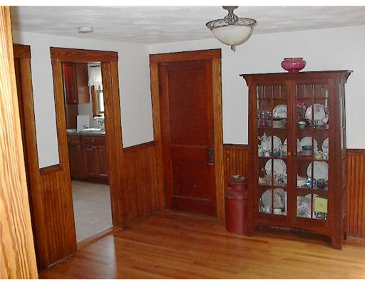 102 Mt Hygeia Road Foster, RI 02825 - Photo 5 of 12 Dining Room.
