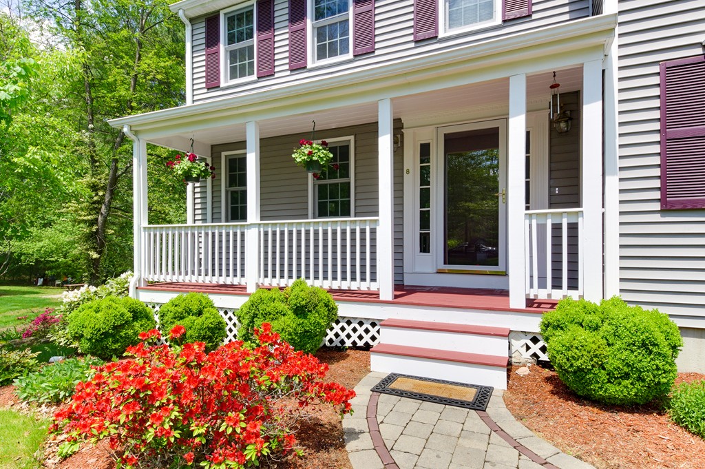 8 Yew Street Douglas, MA 01516 - Photo 2 of 30