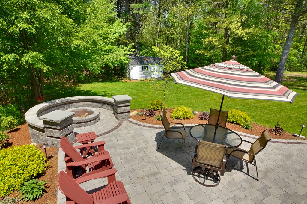 8 Yew Street Douglas, MA 01516 - Photo 29 of 30