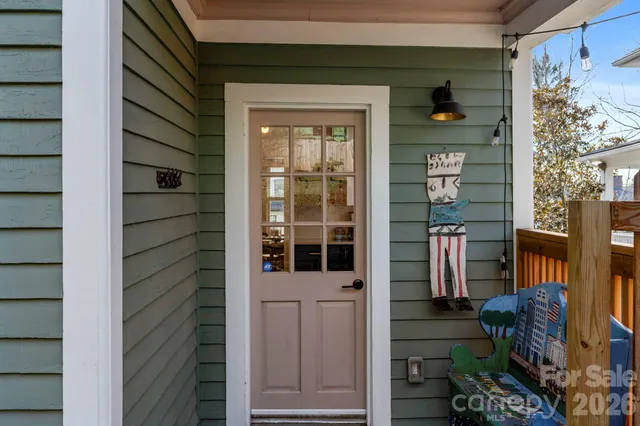 $600,000 | 83 Arlington Street, Asheville, NC 28801