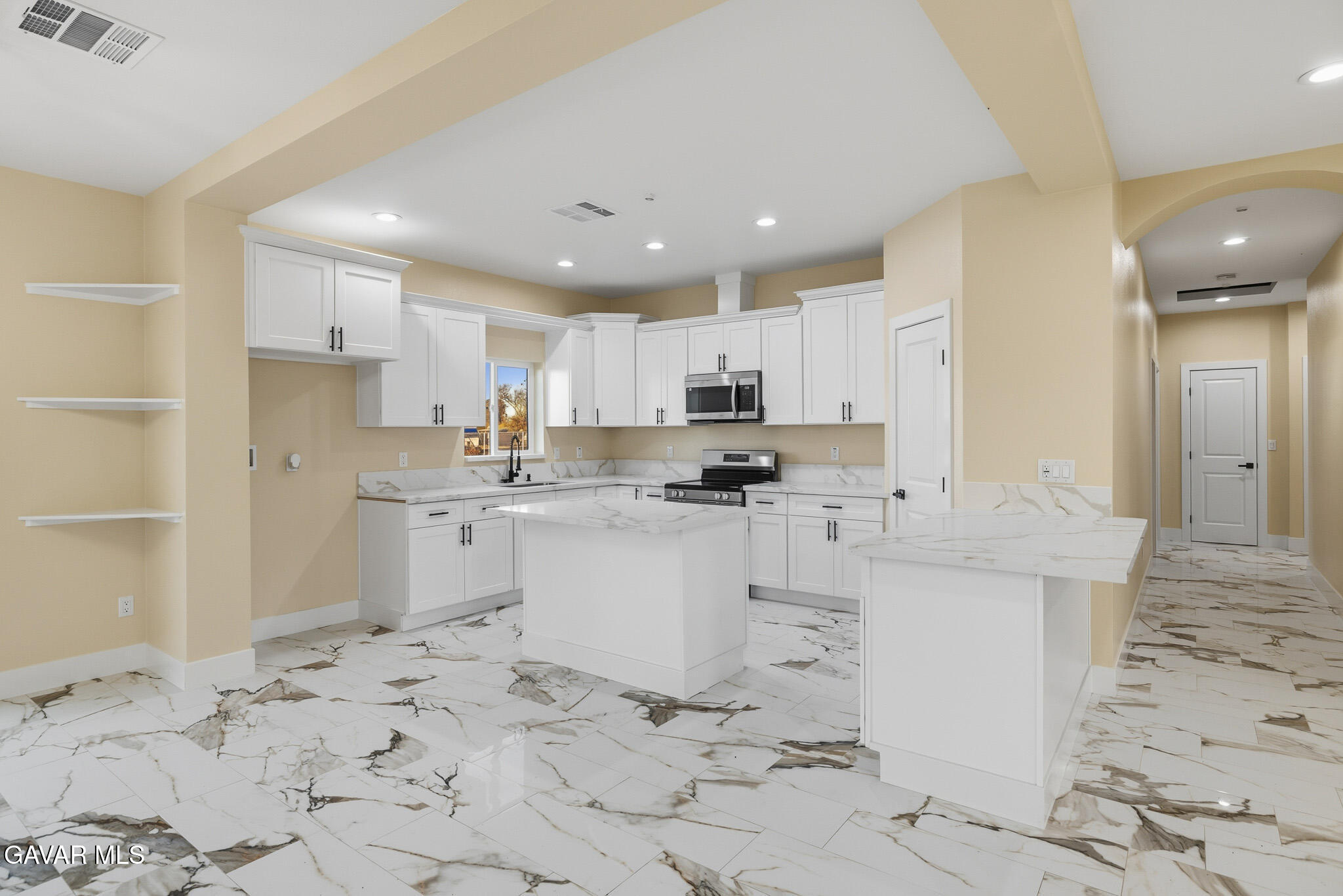 10347 East Ave R 12 Littlerock, CA 93543 - Photo 2 of 32 Kitchen