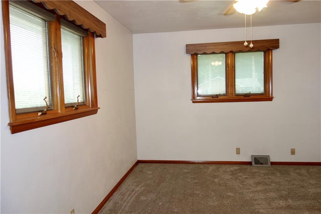 865 Davis School Road Washington, PA 15301 - Photo 17 of 24 Gallery Image 17