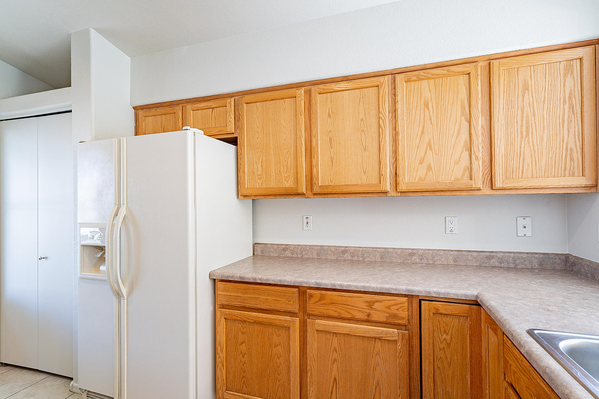 7035 West Phelps Road Peoria, AZ 85382 - Photo 12 of 32 Phelps-10