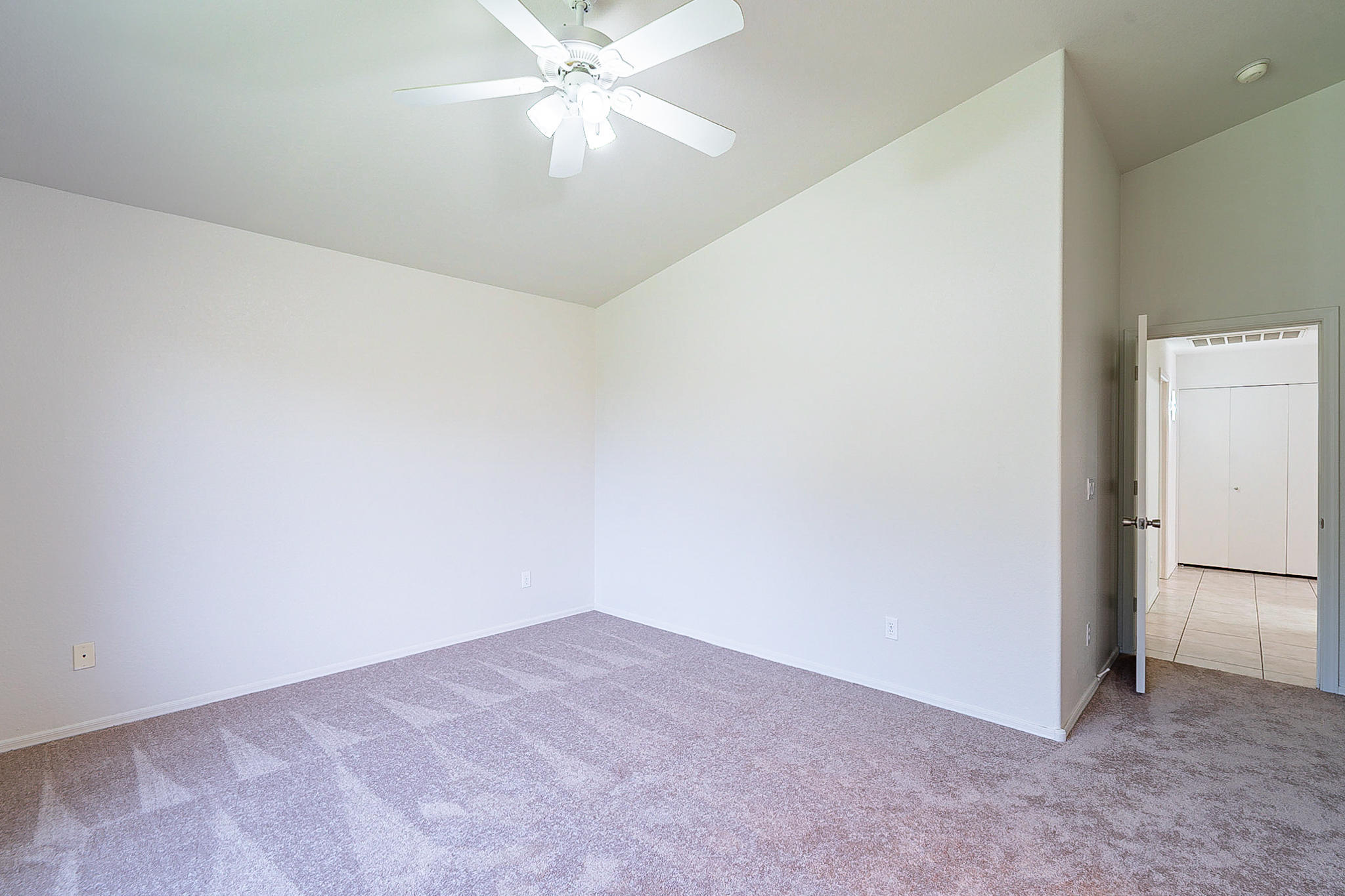 7035 West Phelps Road Peoria, AZ 85382 - Photo 16 of 32 Phelps-14