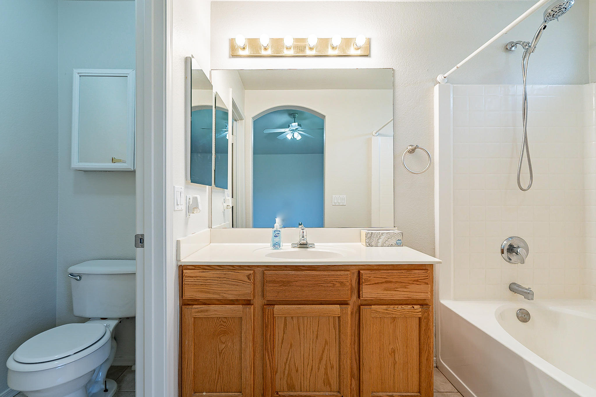 7035 West Phelps Road Peoria, AZ 85382 - Photo 18 of 32 Phelps-17