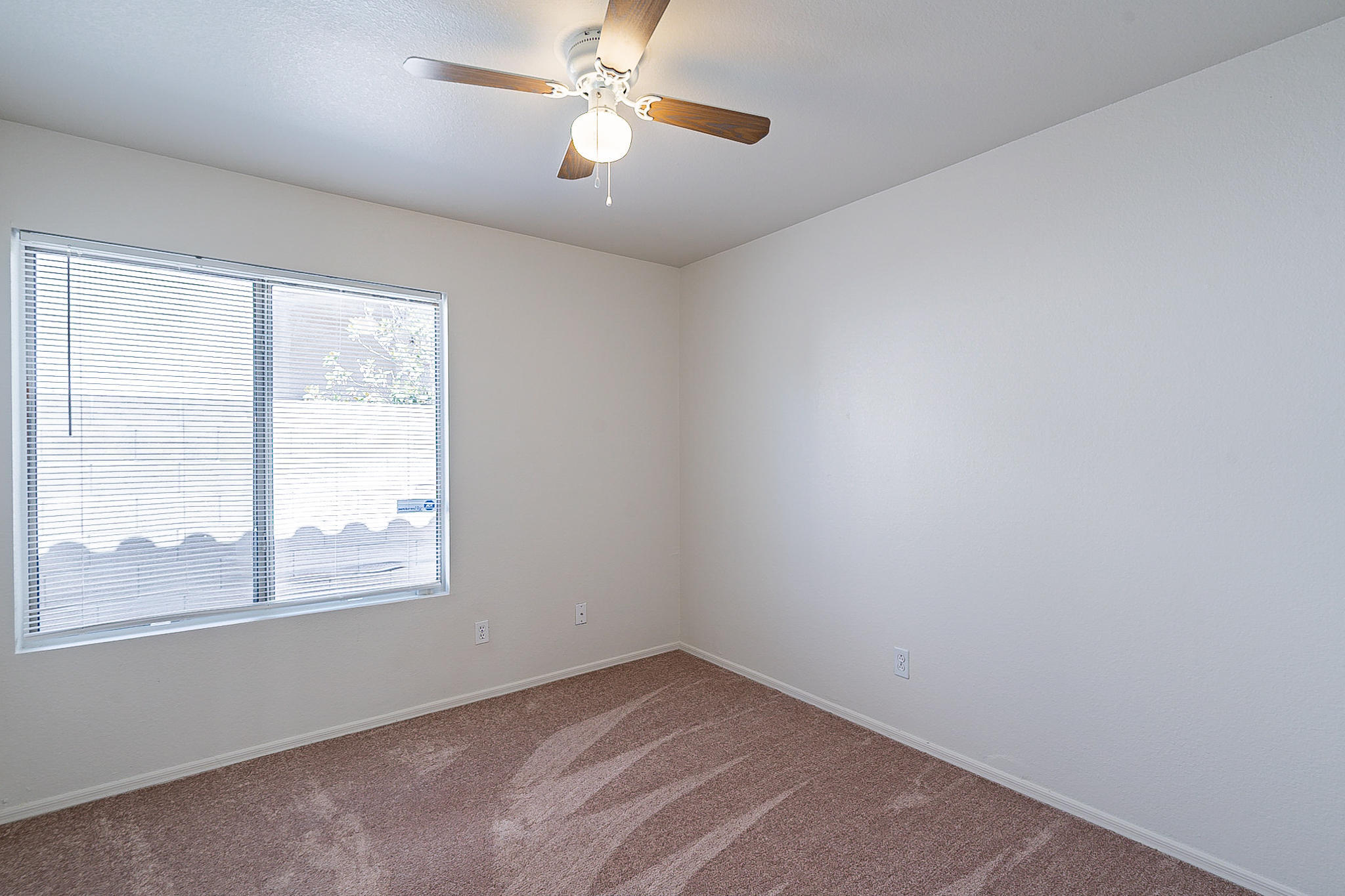 7035 West Phelps Road Peoria, AZ 85382 - Photo 21 of 32 Phelps-20