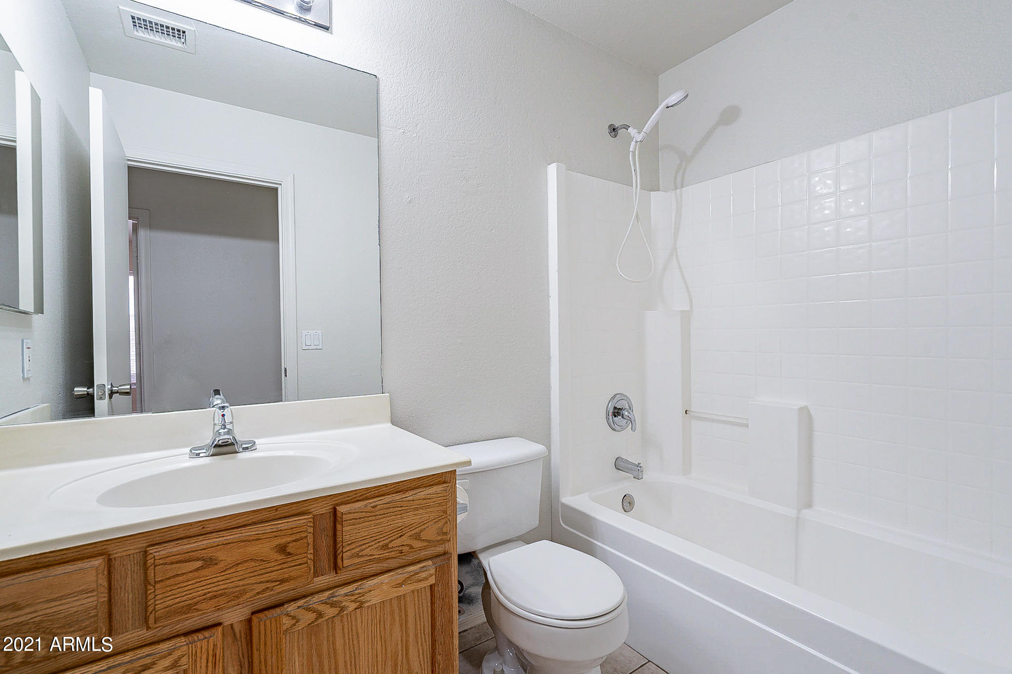 7035 West Phelps Road Peoria, AZ 85382 - Photo 23 of 32 Phelps-22