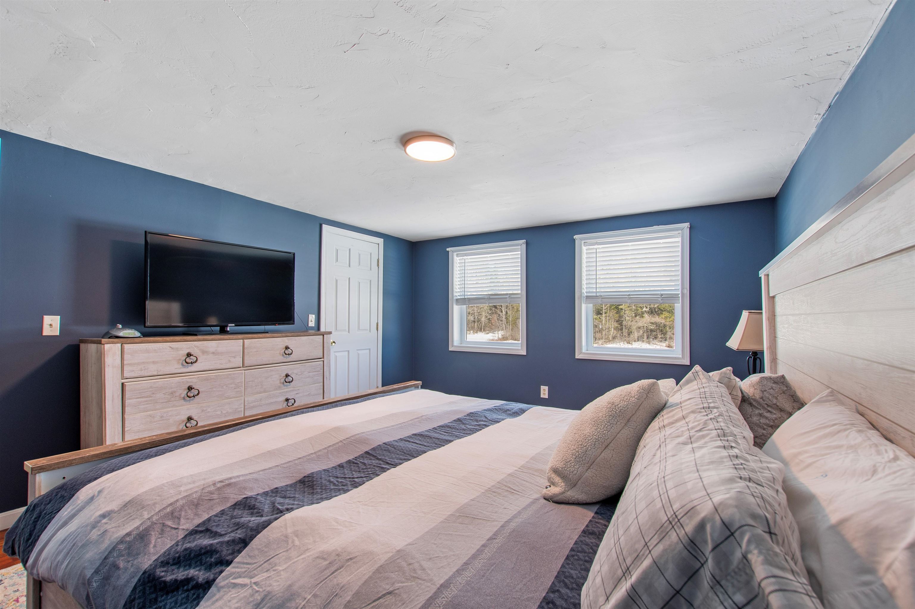 149 Akers Pond Road Errol, NH 03579 - Photo 16 of 32