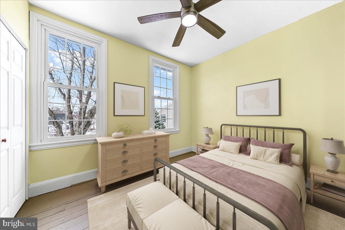 204 Rutledge Avenue Folsom, PA 19033 - Photo 22 of 37 a bedroom with a bed and a window
