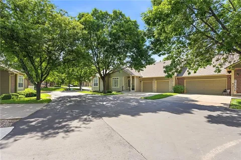 $385,000 | 15732 South Sunset Drive, Unit 800, Olathe, KS 66062