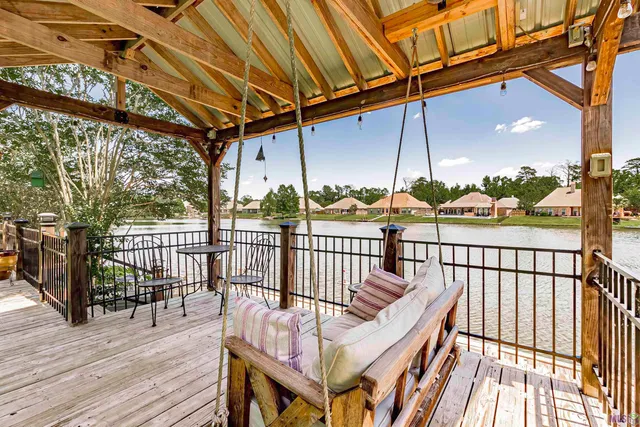 $567,000 | 18120 Manning Drive, Prairieville, LA 70769