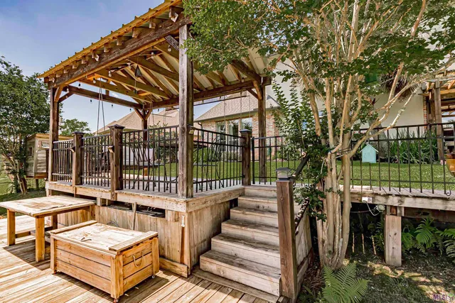 $567,000 | 18120 Manning Drive, Prairieville, LA 70769