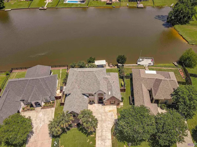 $567,000 | 18120 Manning Drive, Prairieville, LA 70769