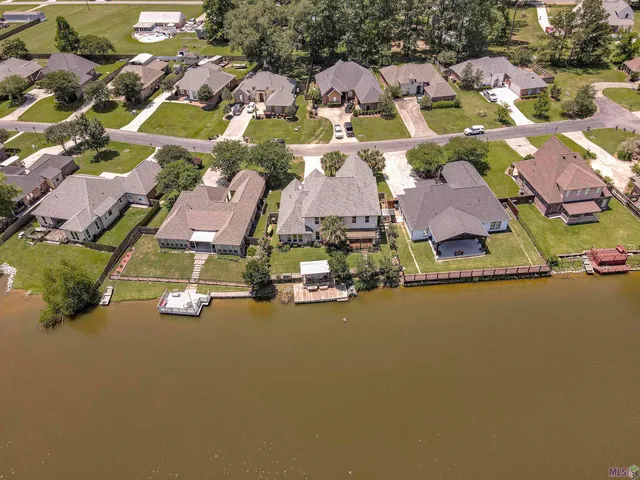 $567,000 | 18120 Manning Drive, Prairieville, LA 70769