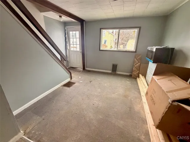 $159,900 | 7 Dublin Street, Oswego, NY 13126