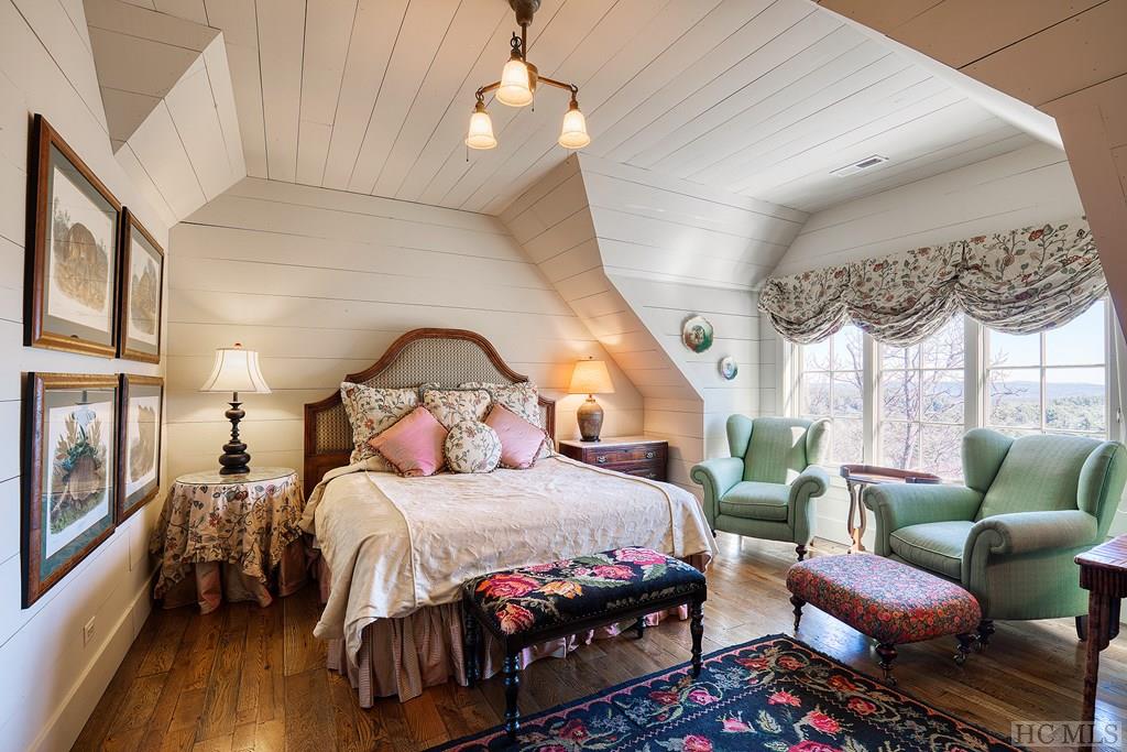 154 Homestead Road Lake Toxaway, NC 28747 - Photo 16 of 29 Gallery Image 16
