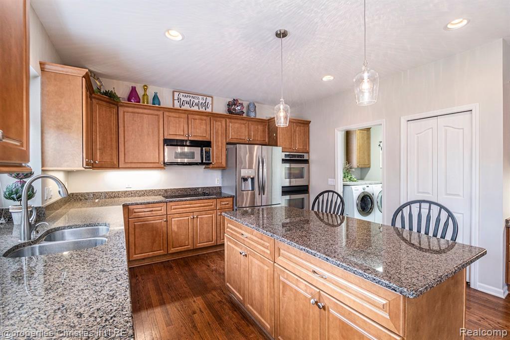 3712 Woodmonte Drive Rochester, MI 48306 - Photo 19 of 53