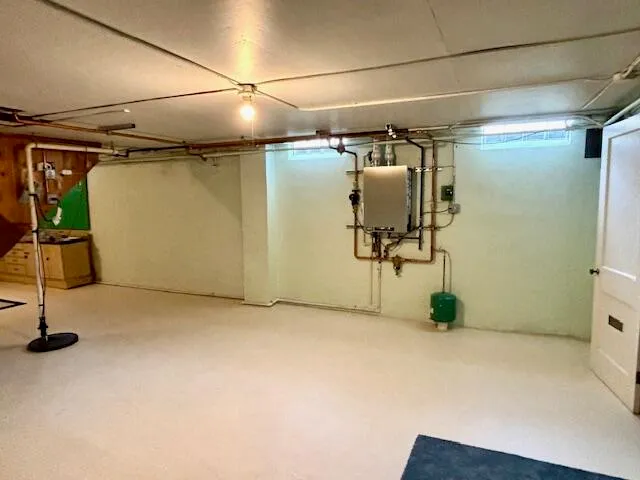 $277,000 | 2703 Wilgus Avenue, Sheboygan, WI 53081