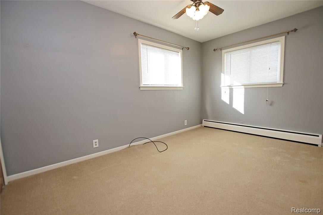 12254 Hill Road Goodrich, MI 48438 - Photo 18 of 52 18) Bedroom 2.jpg