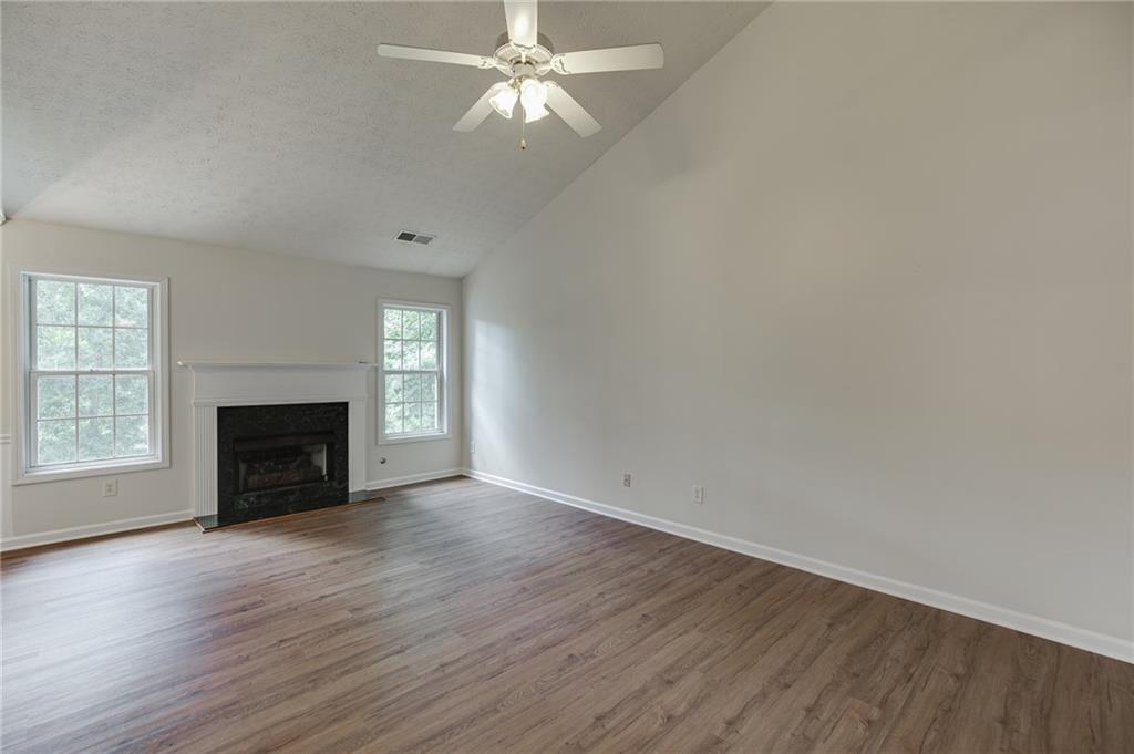 3335 Rivers End Place Buford, GA 30519 - Photo 4 of 42