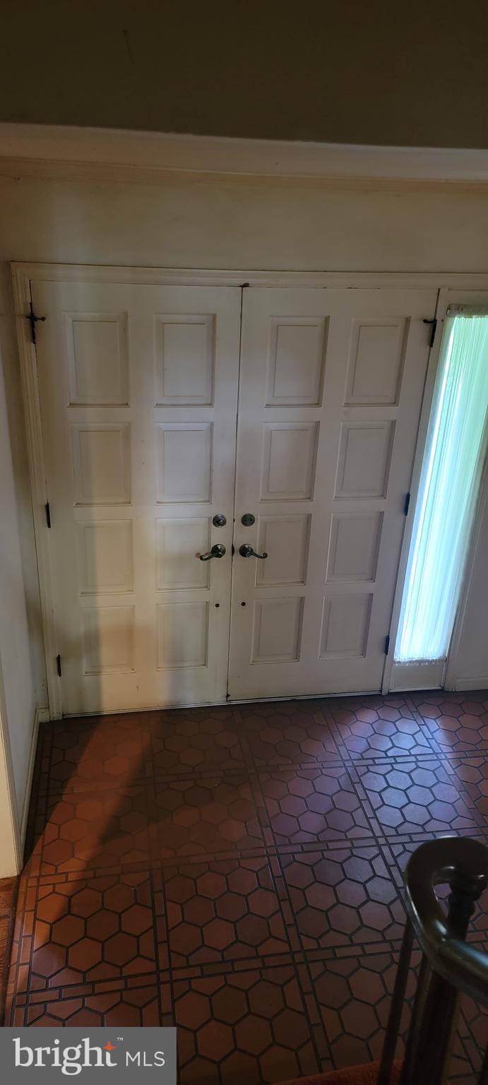 48 Quartz Mill Road Newark, DE 19711 - Photo 6 of 21 Double door entry