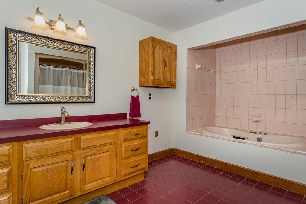 10 Nathaniel Way Canton, MA 02021 - Photo 23 of 34 Gallery Image 23