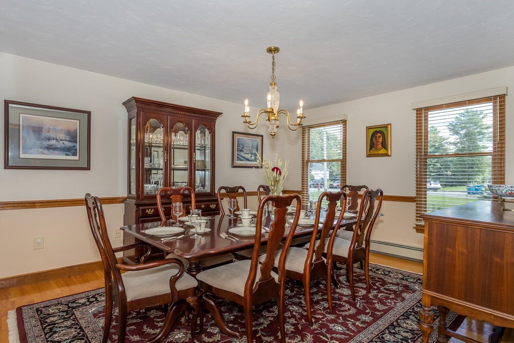 10 Nathaniel Way Canton, MA 02021 - Photo 5 of 34 Gallery Image 5