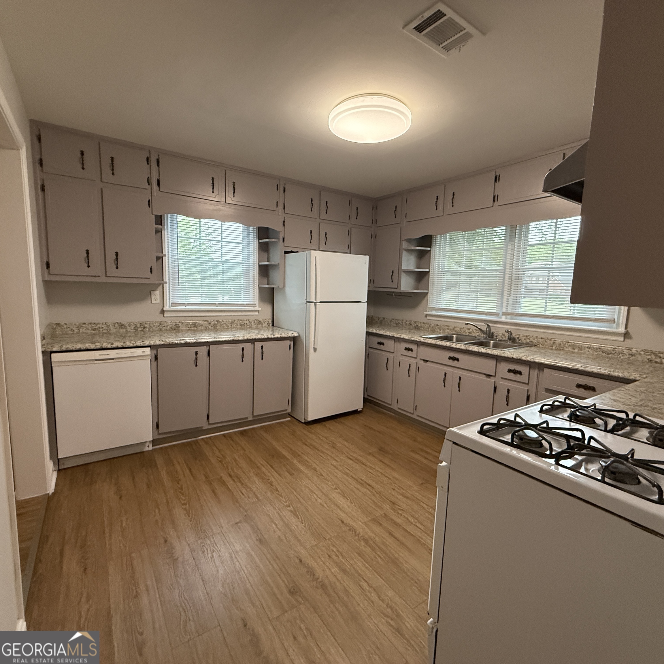 4035 South Bogan Road Buford, GA 30519 - Photo 15 of 19