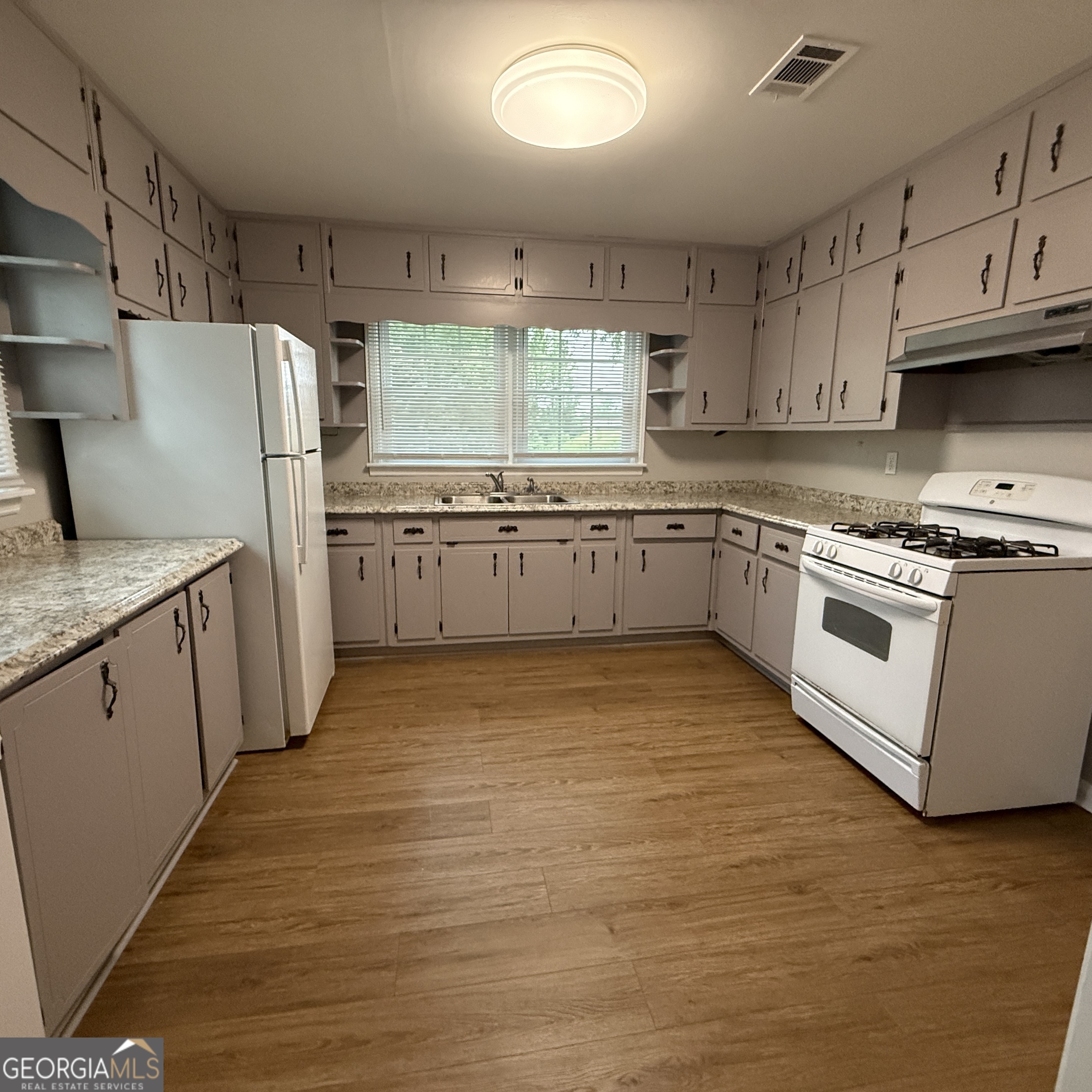 4035 South Bogan Road Buford, GA 30519 - Photo 17 of 19