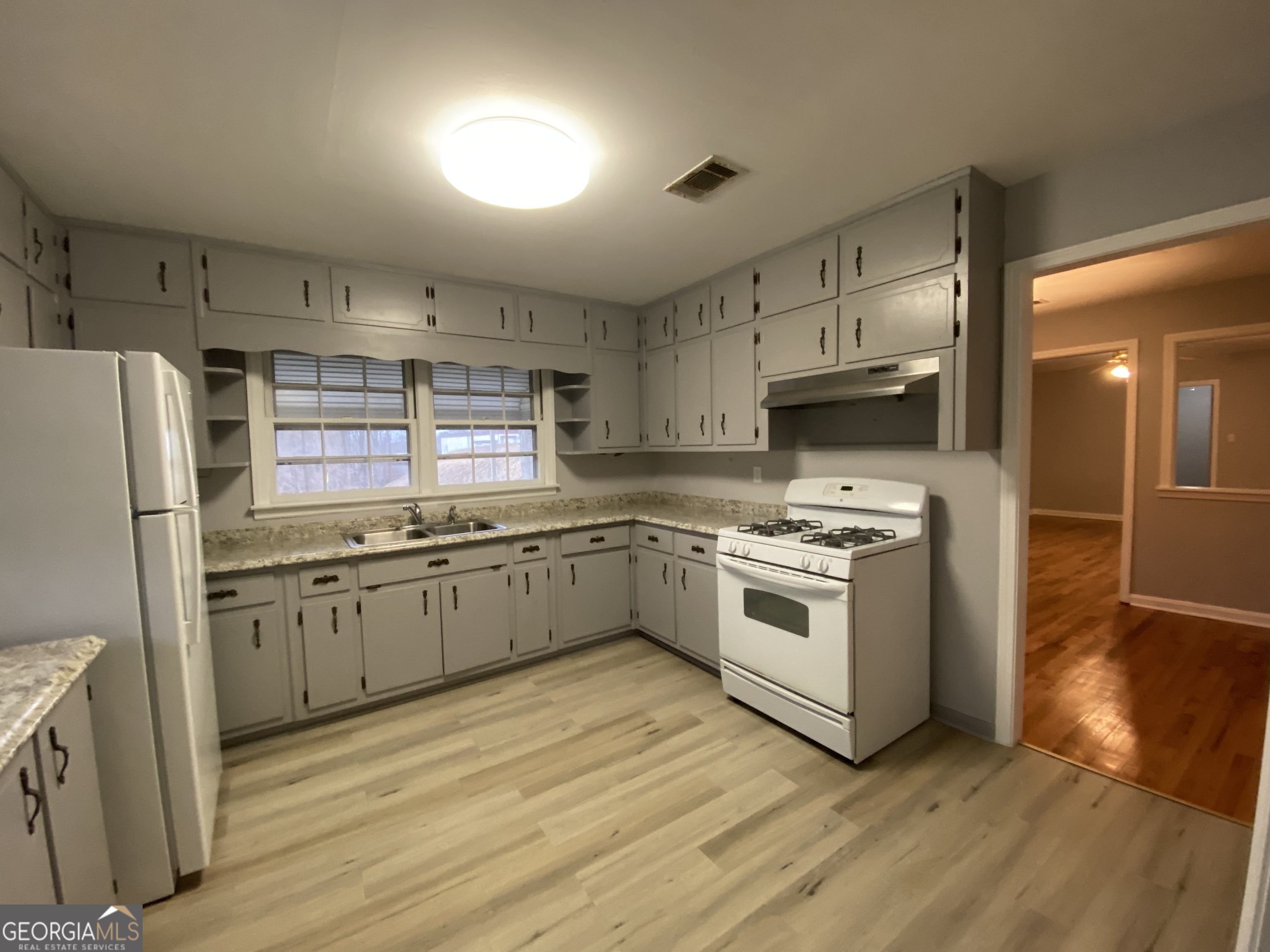 4035 South Bogan Road Buford, GA 30519 - Photo 4 of 13