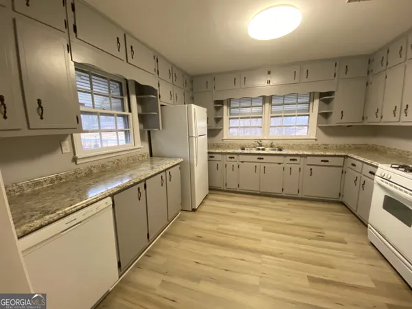 $1,850 | 4035 South Bogan Road, Buford, GA 30519