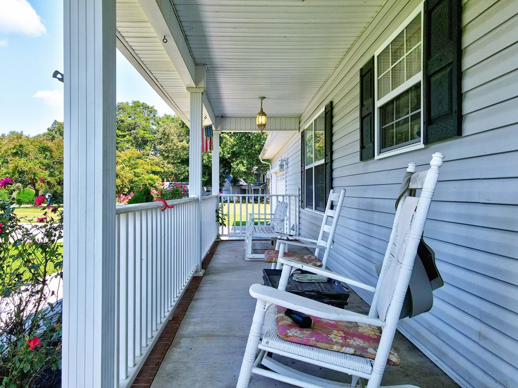 185 Riverside Drive Benton, TN 37307 - Photo 6 of 37
