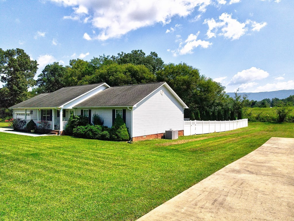 185 Riverside Drive Benton, TN 37307 - Photo 7 of 37