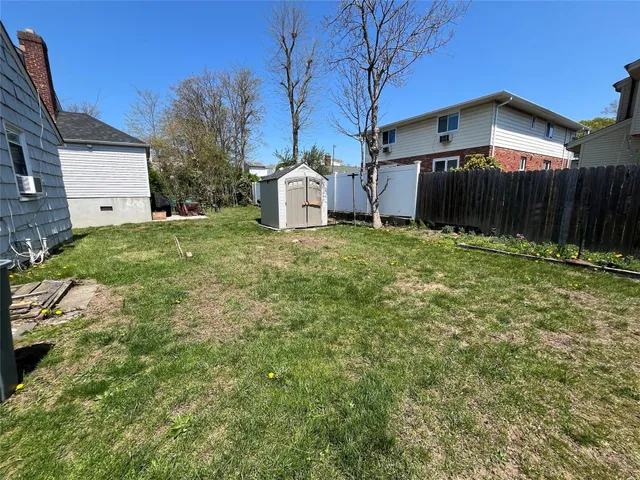 a house view with a outdoor space
