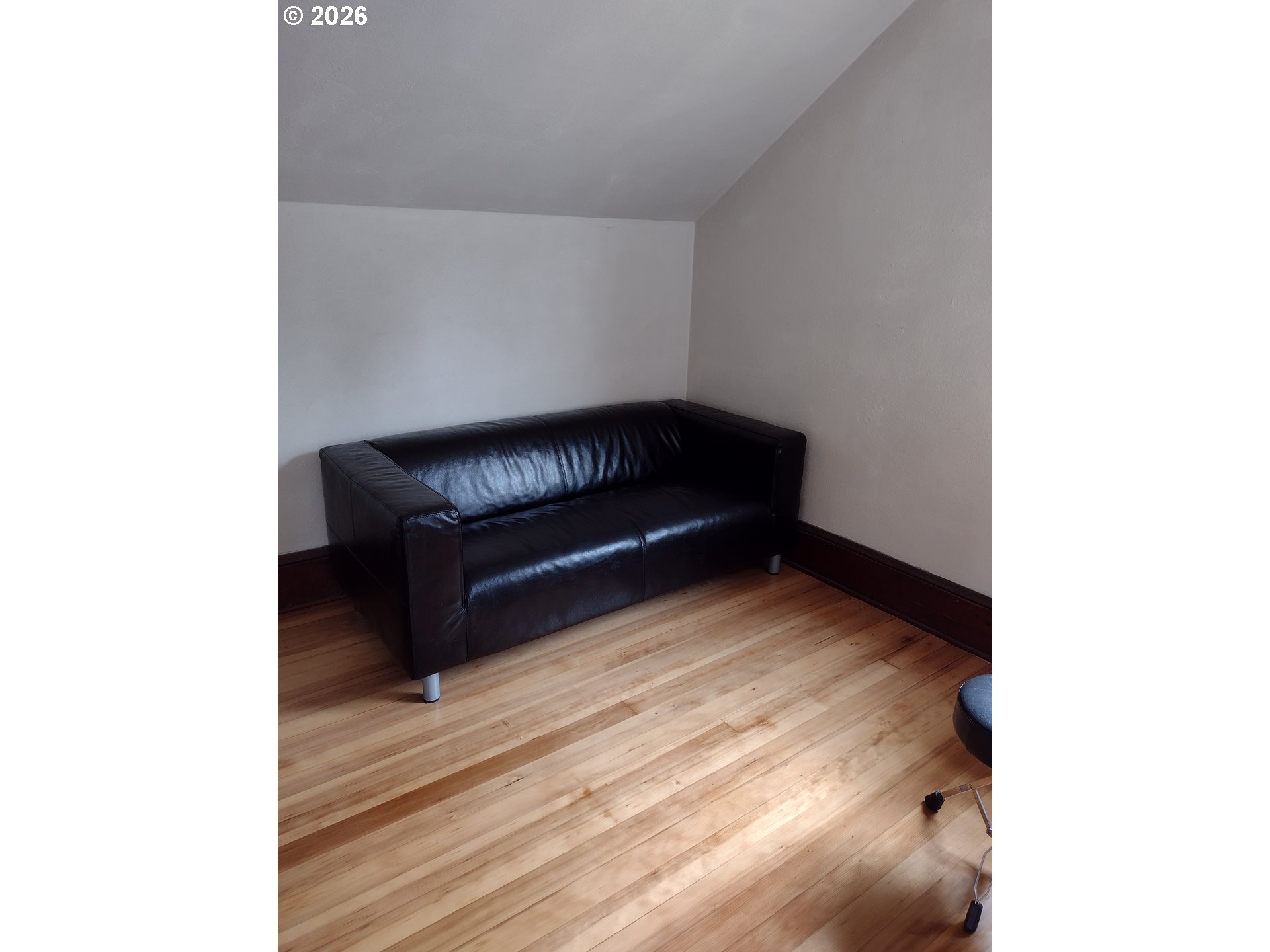 612 Harrison Avenue Astoria, OR 97103 - Photo 11 of 17 a view of workspace with furniture