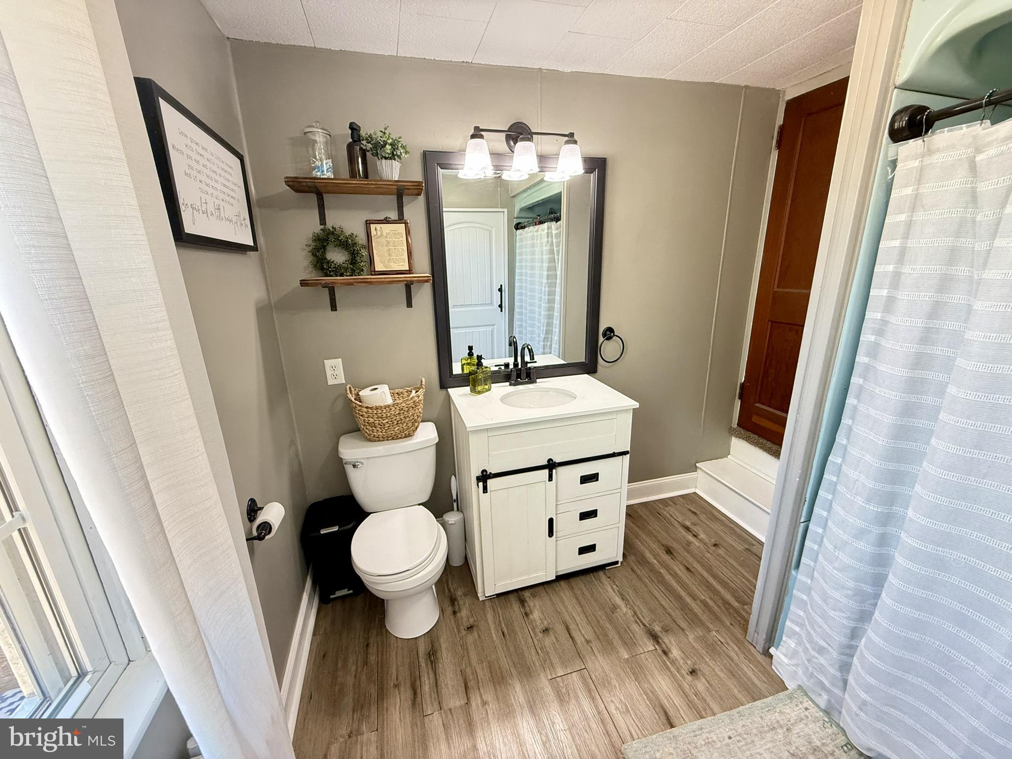990 South Ridge Road Denver, PA 17517 - Photo 14 of 46 Gallery Image 14