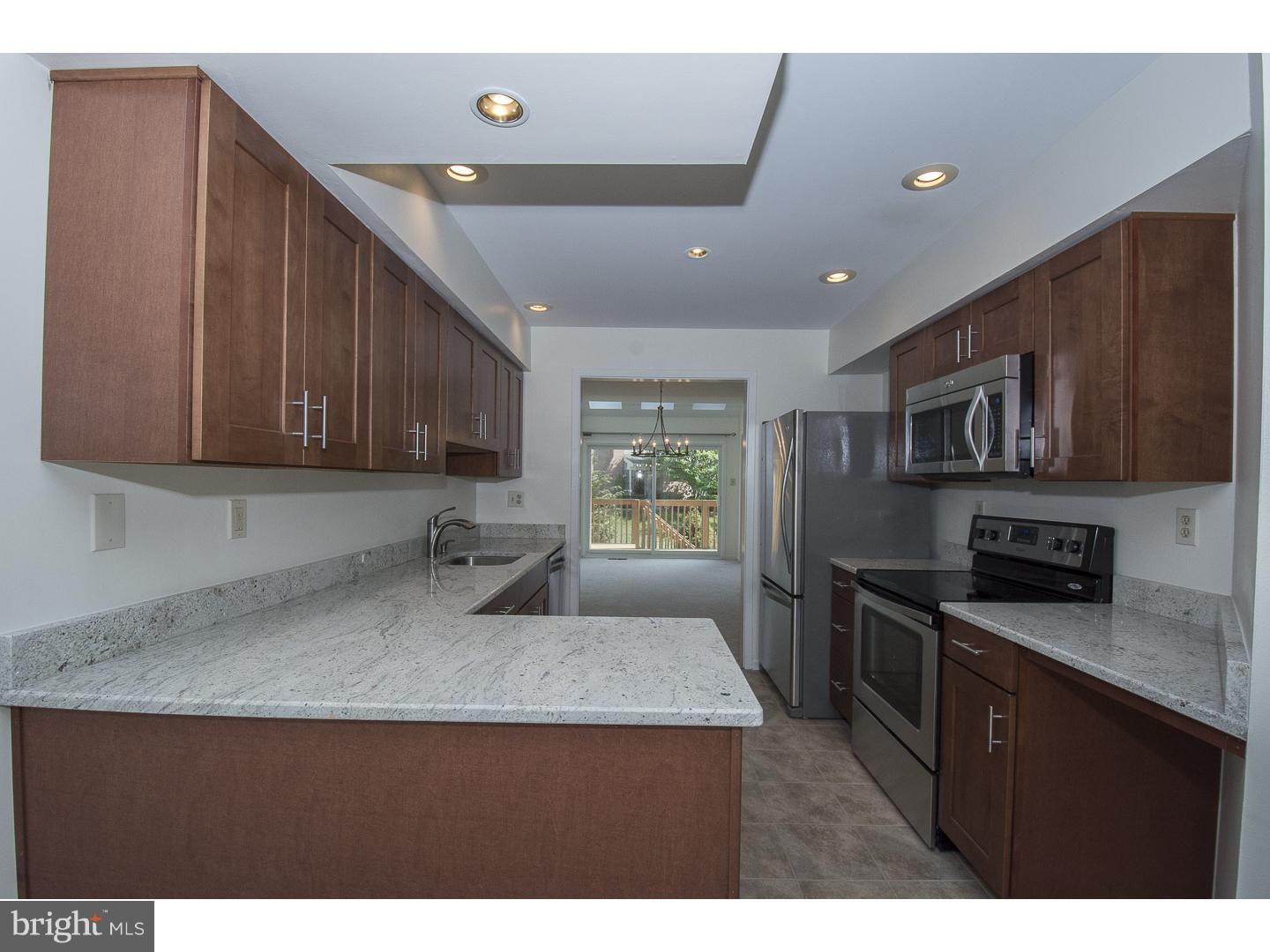 29 Stonehurst Court Wayne, PA 19087 - Photo 3 of 21 Kitchen