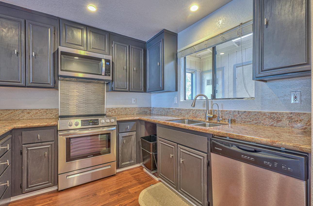 250 Forest Ridge Road, Unit 38 Monterey, CA 93940 - Photo 11 of 30 Gallery Image 11