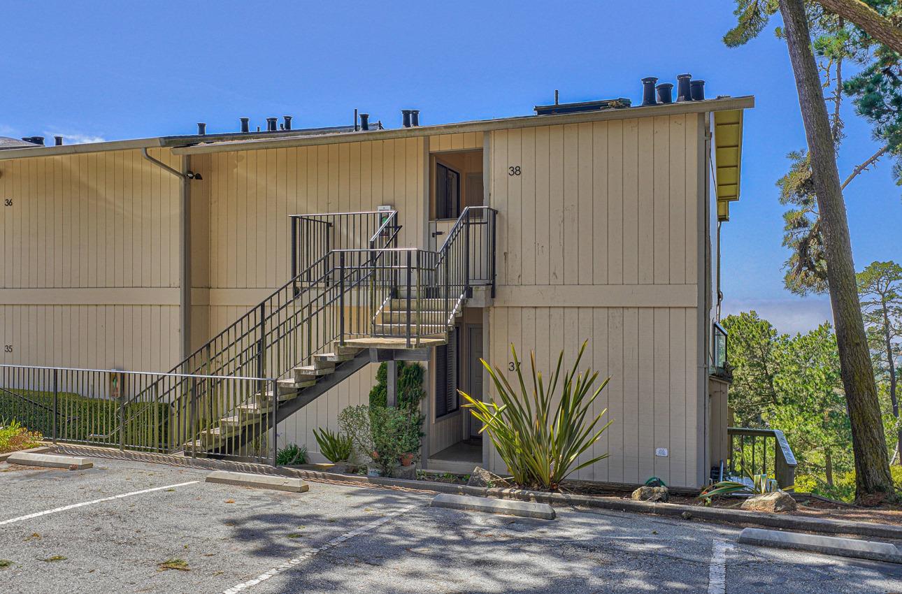 250 Forest Ridge Road, Unit 38 Monterey, CA 93940 - Photo 24 of 30 Gallery Image 24