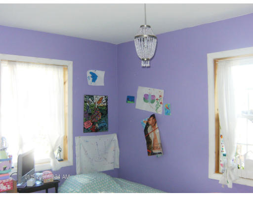 8 Ralph Street Medford, MA 02155 - Photo 11 of 17