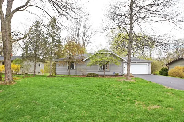 $279,900 | 437 High St Extension, Perinton, NY 14450