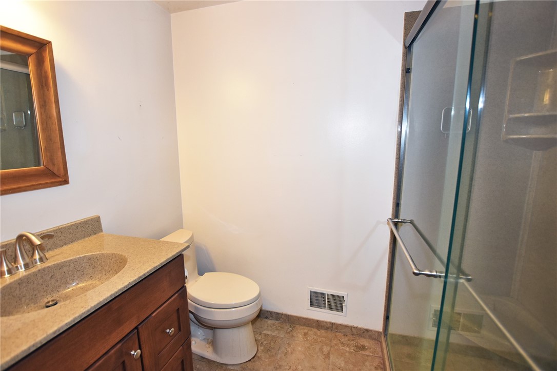 437 High St Extension Perinton, NY 14450 - Photo 13 of 24