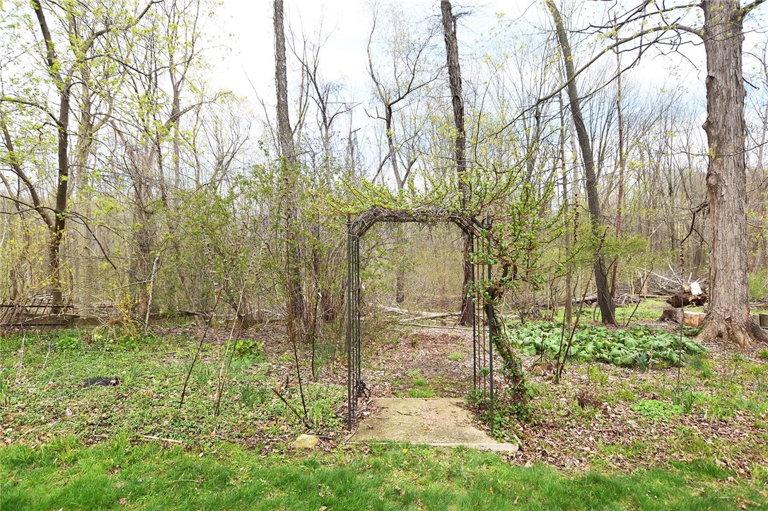 437 High St Extension Perinton, NY 14450 - Photo 23 of 24