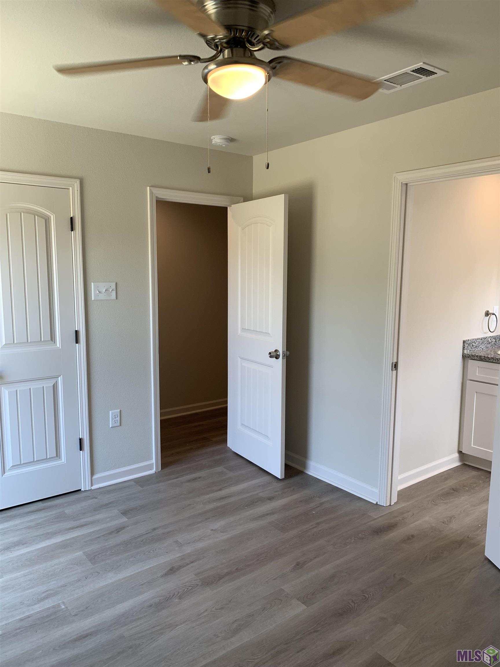 532 Live Oak Boulevard Baton Rouge, LA 70806 - Photo 6 of 11